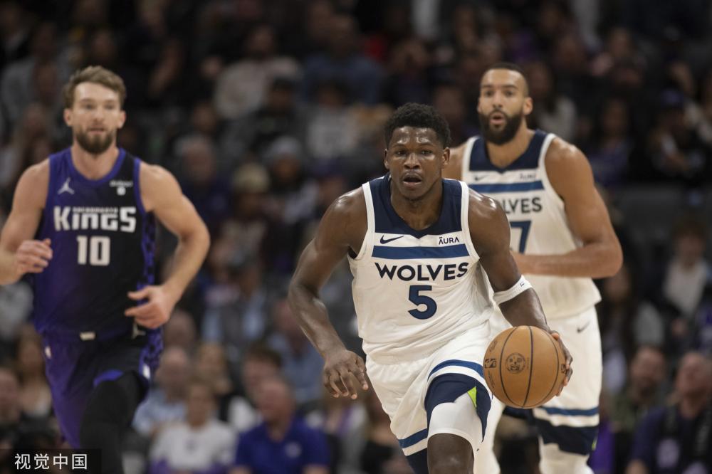 中国足球的 中国足球的