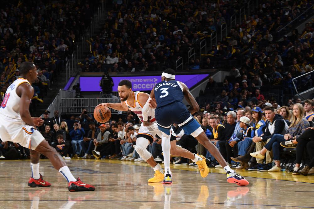 我们期待罗 我们期待罗